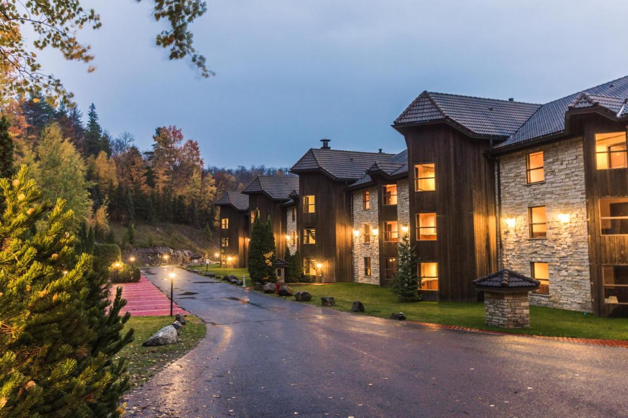 Hotel Et Centre De Villegiature Lac Carling Grenville-Sur-La-Rouge Exterior foto